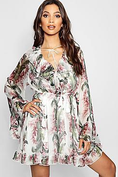 Boohoo Floral Print Flared Sleeve Frill Skater Dress