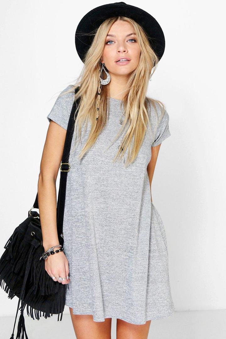 Boohoo Amber Short Sleeve Knitted Swing Dress Grey