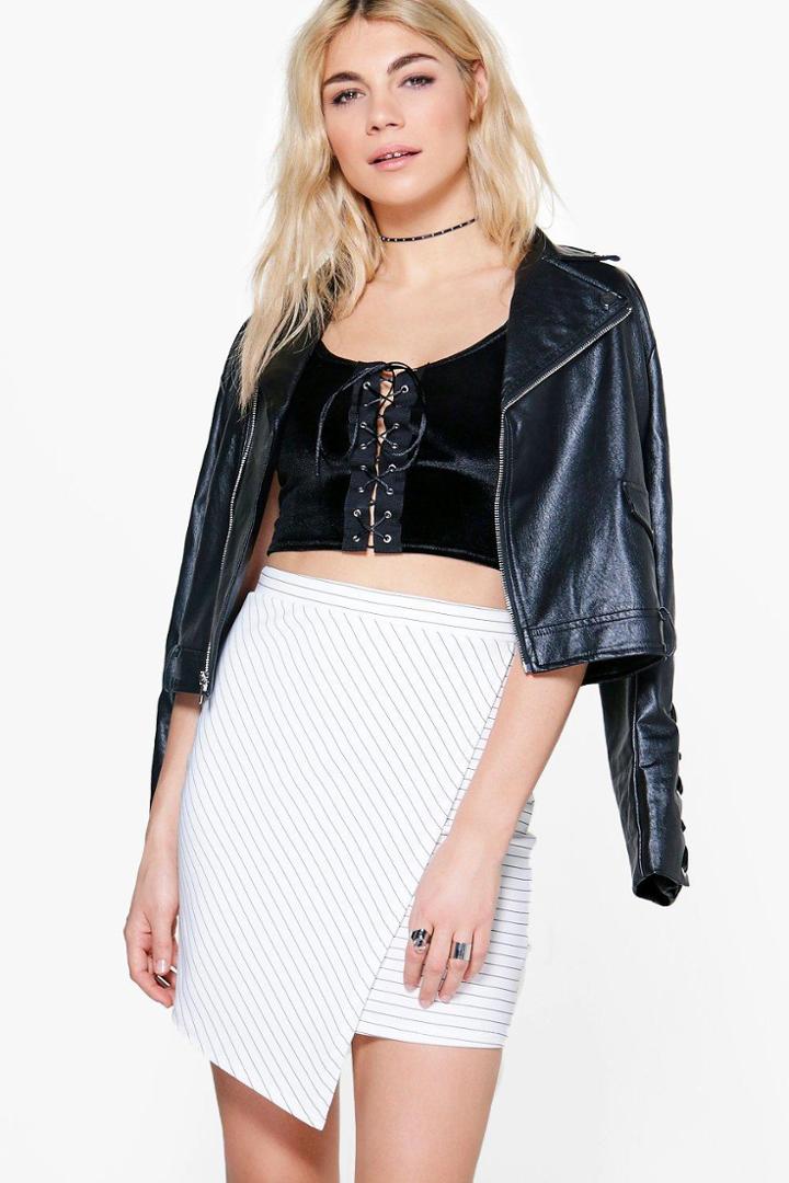 Boohoo Loren Monochrome Asymetric Mini Skirt Ivory