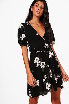 Boohoo Floral Ruffle Tea Dress