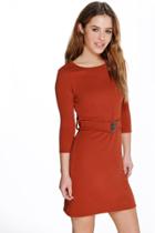 Boohoo Petite Lucy Belted Crepe Shift Dress Chestnut