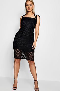 Boohoo Plus Orla Lace Square Neck Tie Shoulder Midi Dress