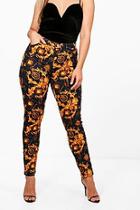 Boohoo Plus Sophie Chain/ Baroque Print Jeans