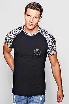 Boohoo Muscle Fit Leopard Man Raglan T-shirt