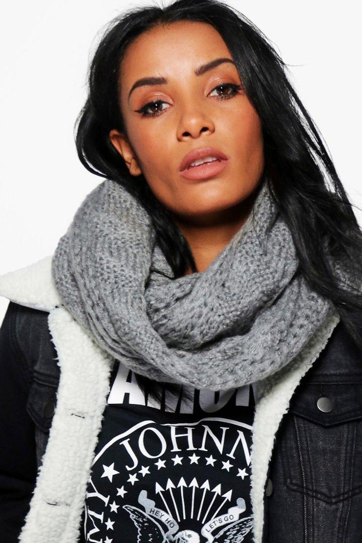 Boohoo Hope Chunky Knit Snood Grey