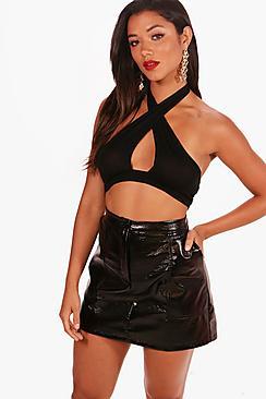 Boohoo Leah Basic Plunge Twist Neck Halter Top