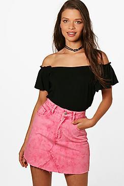 Boohoo Helen Raspberry Acid Wash Denim Skirt