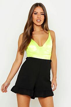 Boohoo Petite Ruffle Woven Flippy Short