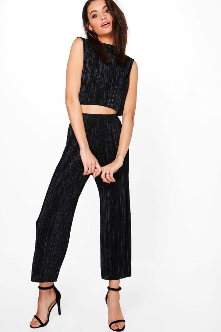 Boohoo Kat Pleated High Neck Crop & Culotte Co-ord Set Black