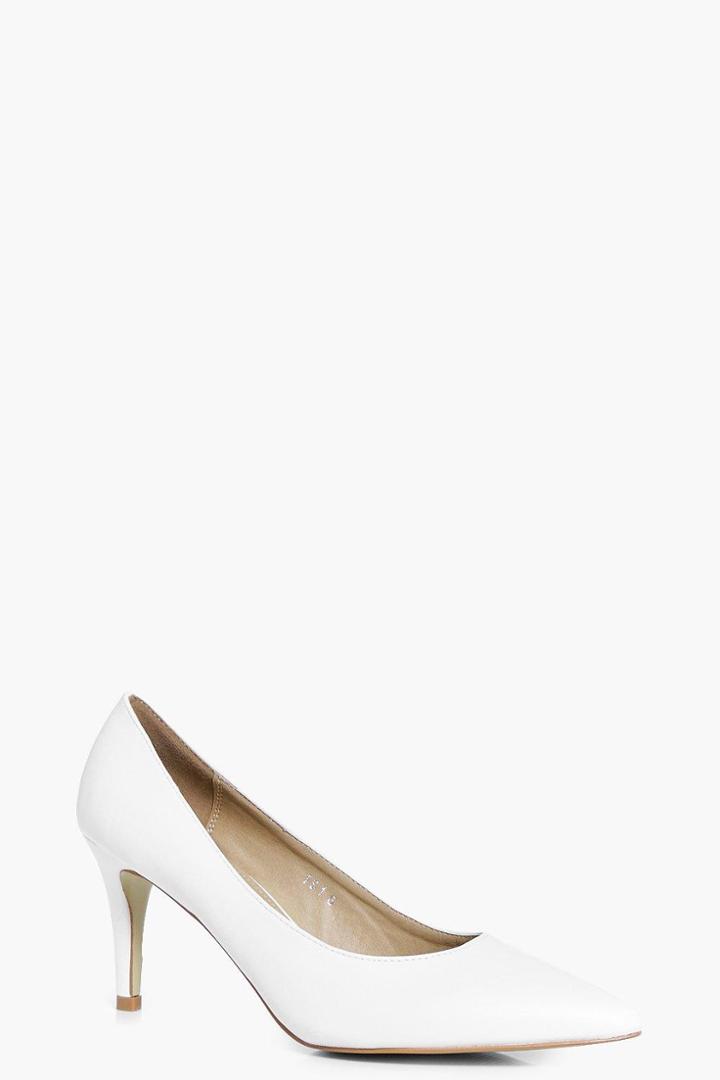 Boohoo Emily Low Heel Court White