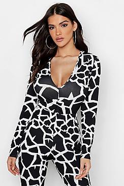 Boohoo Geo Giraffe Plunge V Neck Top