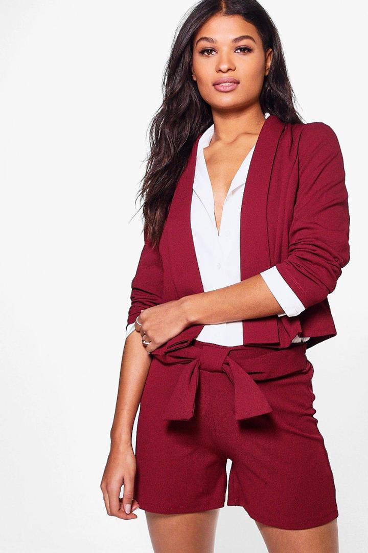 Boohoo Victoria Collared Blazer Wine