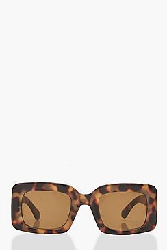 Boohoo Oversized Tortoiseshell Sunglasses With Case