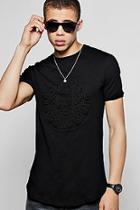 Boohoo Short Sleeve Skull Embossed Curved Hem T-shirt