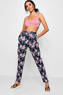 Boohoo Petite Anna Tropical Print Tie Waist Tapered Trousers