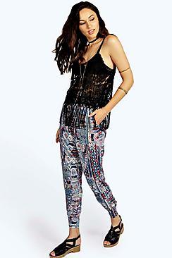 Boohoo Stephanie Aztec Print Relaxed Joggers