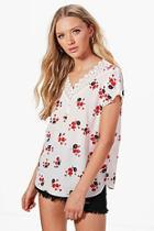 Boohoo Sally Floral Lace Top