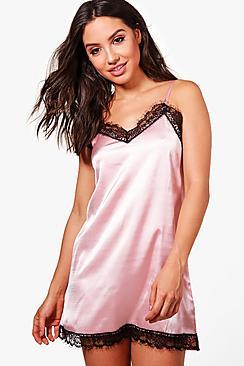 Boohoo Robyn Satin Eyelash Lace Nighty