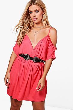 Boohoo Plus Sara Ruffle Cold Shoulder Swing Dress
