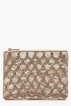 Boohoo Mia Scallop Sequin Clutch