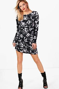Boohoo Corrine Mono Floral Long Sleeve Shift Dress