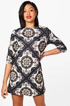 Boohoo Genesis Chain Print 3/4 Sleeve Shift Dress