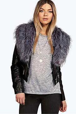 Boohoo Bella Biker Jacket With Faux Fur Collar