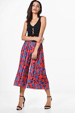 Boohoo Aura Floral Pleated Slinky Wide Leg Culottes