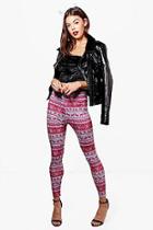 Boohoo Liz Reindeer & Snowflake Print Xmas Leggings