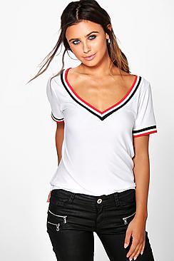 Boohoo Petite Faye Rib V Neck Tee