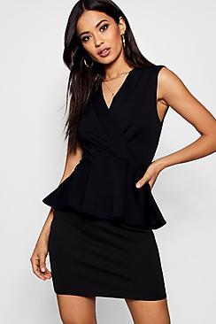 Boohoo Lucy Sleeveless Peplum Wrap Shell Top