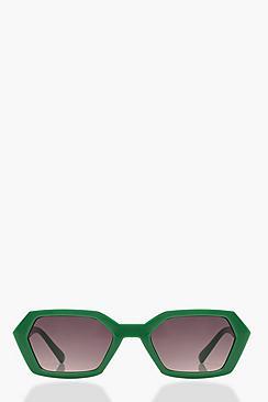 Boohoo Pointed Sunglasses With Pouch
