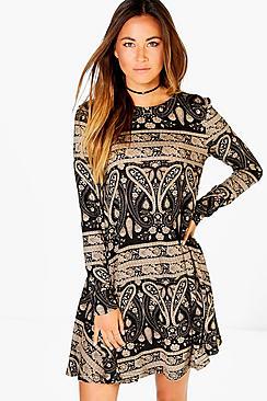 Boohoo Rosa Paisley Brushed Knit Swing Dress
