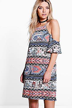 Boohoo Lana Paisley Short Sleeve Cold Shoulder Dress