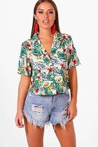 Boohoo Petite Ellie Camo Floral Crop Pocket Shirt