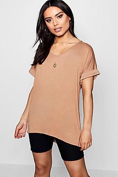 Boohoo Oversized Boyfriend V Neck T-shirt