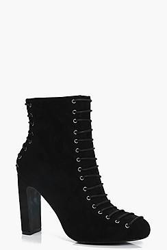 Boohoo Daisy Lace Up Front & Back Ankle Boot