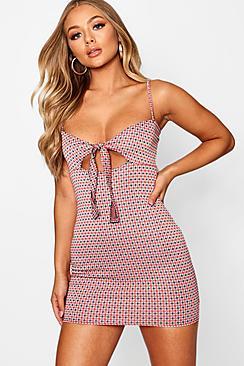 Boohoo Dogtooth Check Tie Front Mini Dress