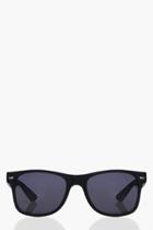 Boohoo Macy Matte Black Classic Wayfarers Black