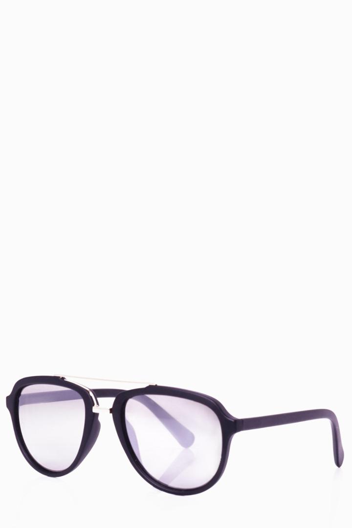 Boohoo Matte Black Aviator Sunglasses With Gold Trim Black