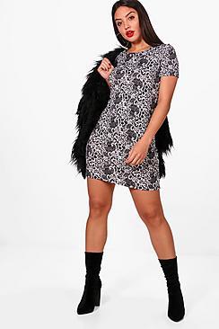 Boohoo Rosin Paisely Print Brushed Kit Shift Dress