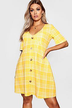 Boohoo Plus Check Horn Button Detail Shift Dress