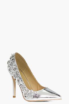 Boohoo Maya Metallic Flower Embellished Court Shoe