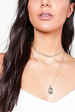 Boohoo Skye 5 Layer Chain Pendant Choker