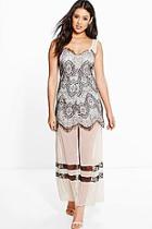 Boohoo Boutique Gill Lace And Mesh Panelled Maxi Dress
