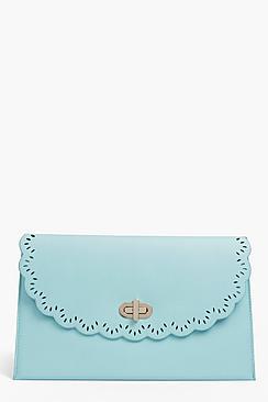 Boohoo Tegan Scallop Edge Twist Lock Clutch Bag