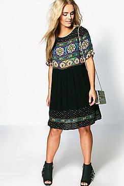 Boohoo Plus Katie Retro Print Smock Dress