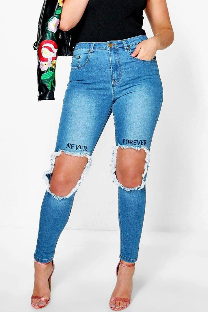 Boohoo Plus Connie Embroidered Rip Mom Jean Blue