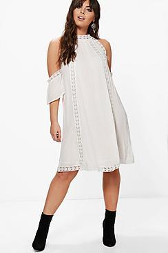 Boohoo Plus Leah Crochet Lace Open Shoulder Shift Dress