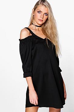 Boohoo Oana Cold Shoulder Ruffle Shift Dress